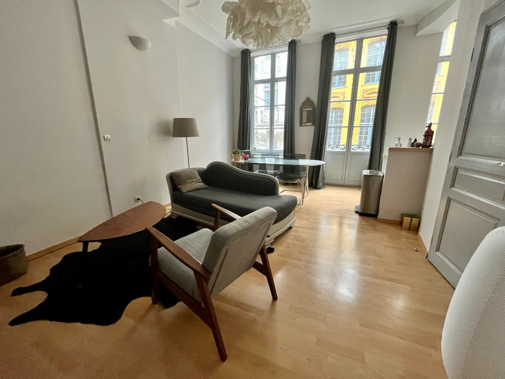 Okq vieux lille t2 meuble Photo 2 - Le Lion Immobilier Okq vieux lille t2 meuble Photo 2 - Le Lion Immobilier