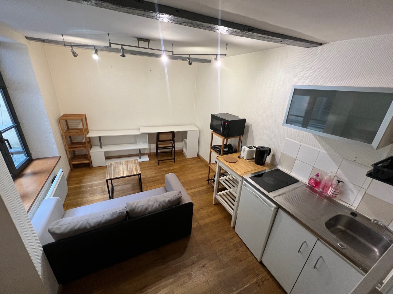 Ook vieux lille t1 bis meuble de 20 m Photo 1 - Le Lion Immobilier