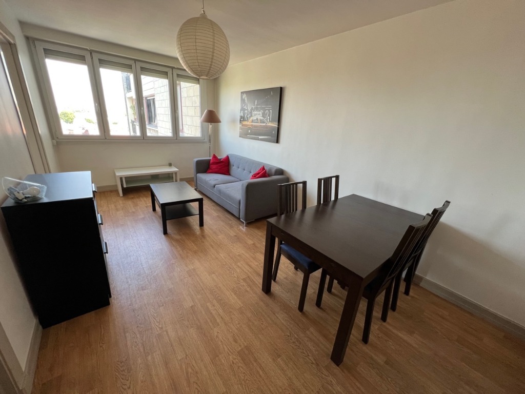 Ooo vieux lille t2 meuble avec parking Photo 1 - Le Lion Immobilier Ooo vieux lille t2 meuble avec parking Photo 1 - Le Lion Immobilier