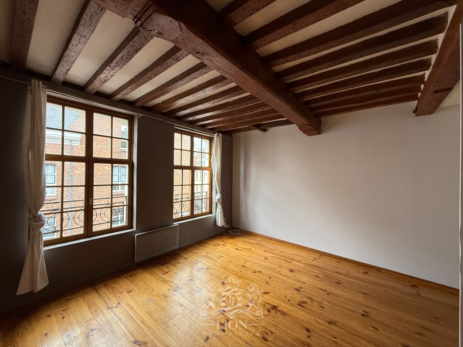 Oxc vieux lille t2 Photo 2 - Le Lion Immobilier Oxc vieux lille t2 Photo 2 - Le Lion Immobilier