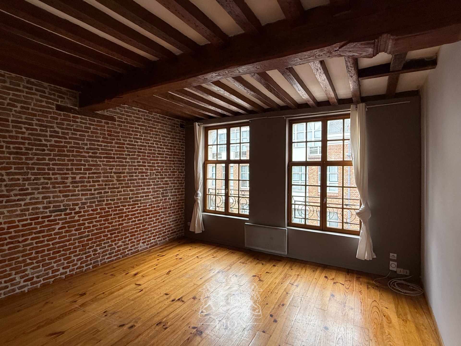 Oxc vieux lille t2 Photo 3 - Le Lion Immobilier Oxc vieux lille t2 Photo 3 - Le Lion Immobilier