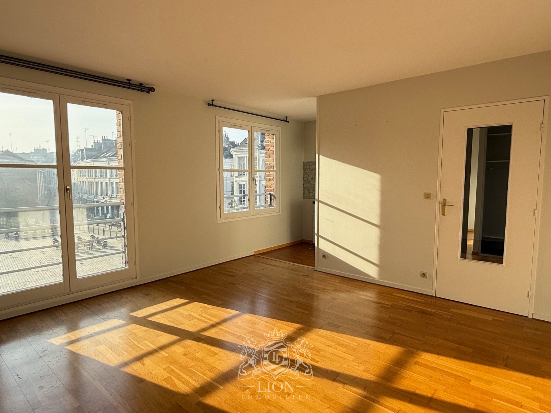 Vieux lille t2 non meuble avec parking Photo 2 - Le Lion Immobilier