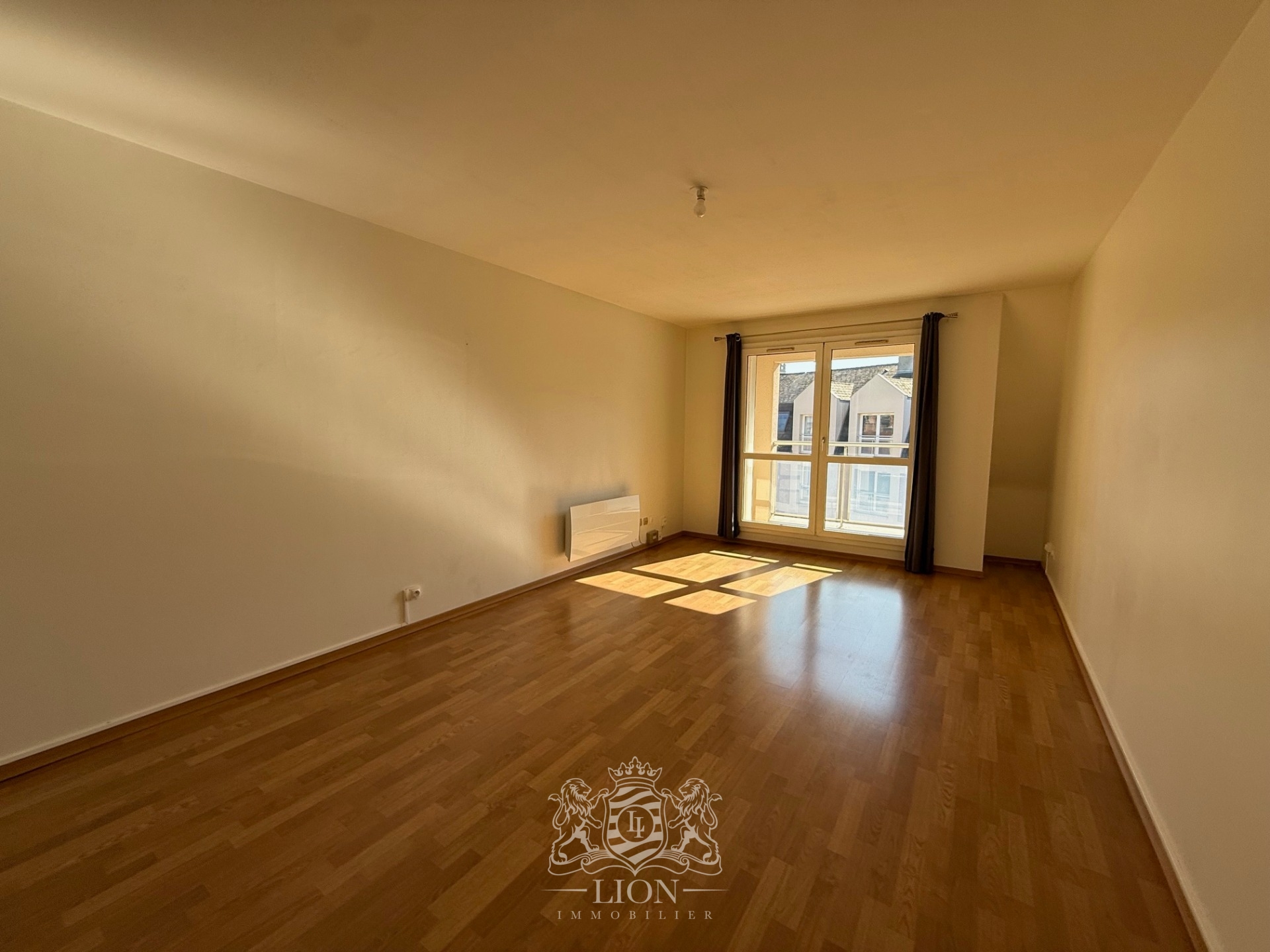 Pdg vieux lille type 3 avec balcon et garage Photo 2 - Le Lion Immobilier Pdg vieux lille type 3 avec balcon et garage Photo 2 - Le Lion Immobilier