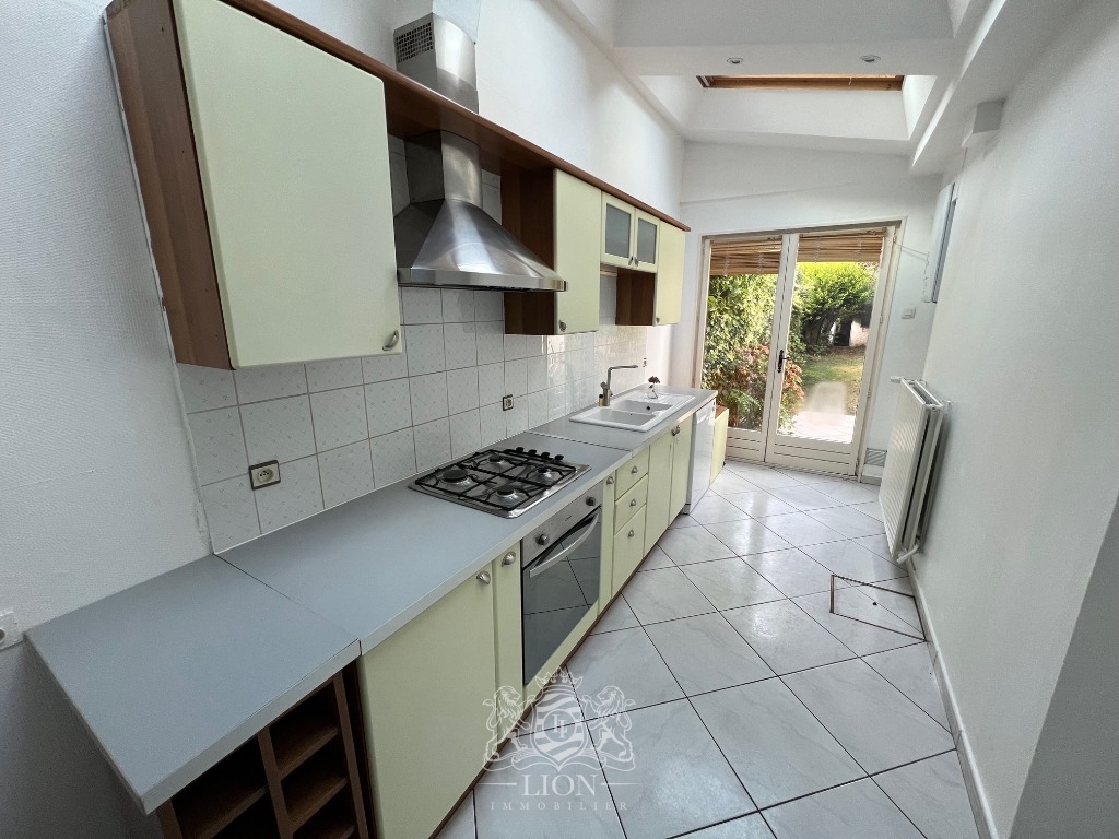 Pno lambersart maison t4 avec terrasse jardin et cave Photo 3 - Le Lion Immobilier