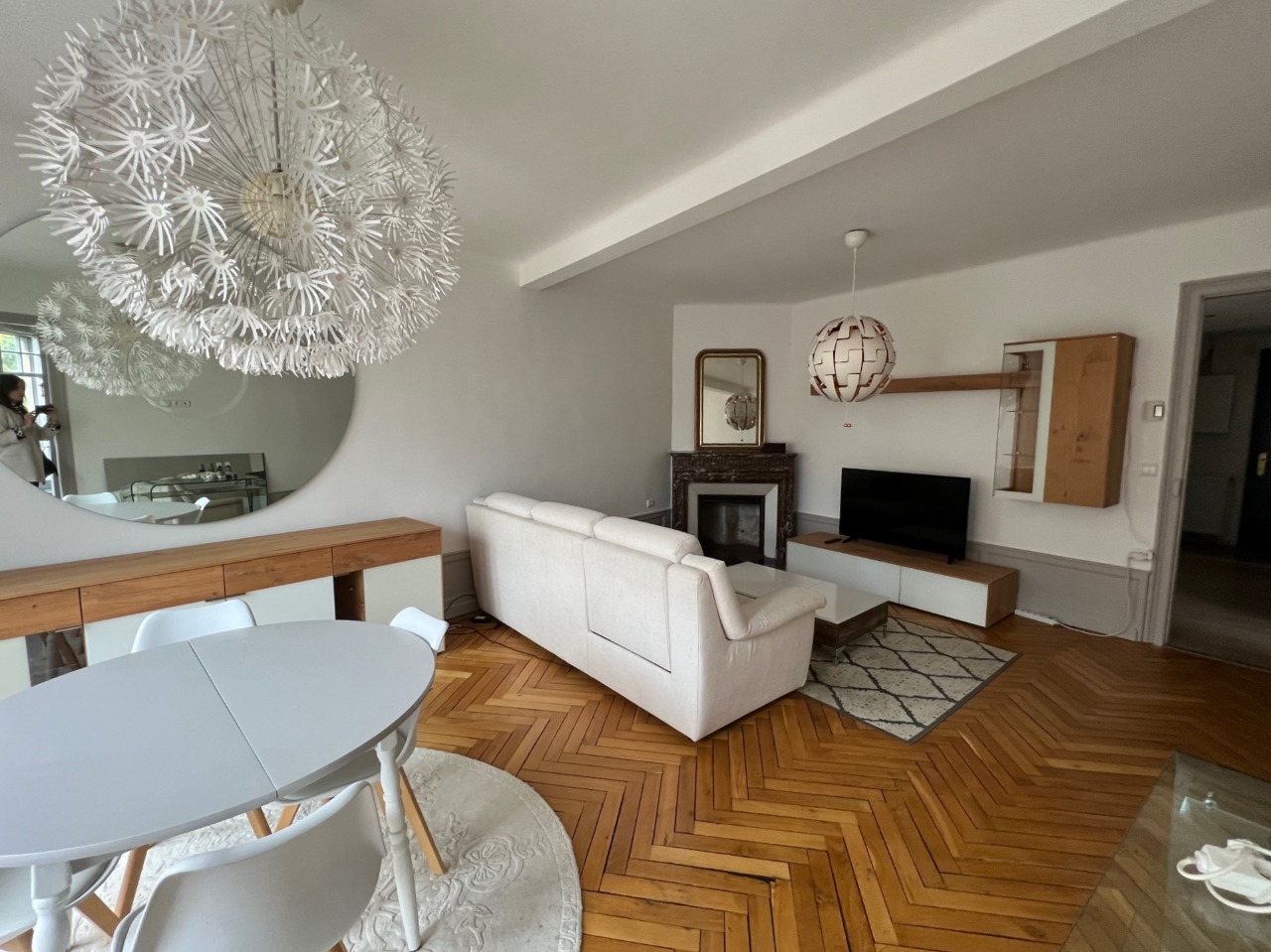 Qlt lille hypercentre type 3 bis entierement meuble Photo 2 - Le Lion Immobilier Qlt lille hypercentre type 3 bis entierement meuble Photo 2 - Le Lion Immobilier