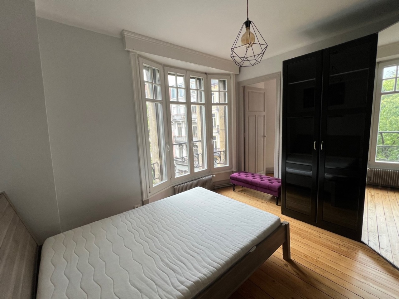 Qlt lille hypercentre type 3 bis entierement meuble Photo 6 - Le Lion Immobilier Qlt lille hypercentre type 3 bis entierement meuble Photo 6 - Le Lion Immobilier