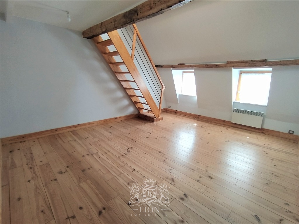 Qpv vieux lille t3 bis en duplex non meuble Photo 6 - Le Lion Immobilier