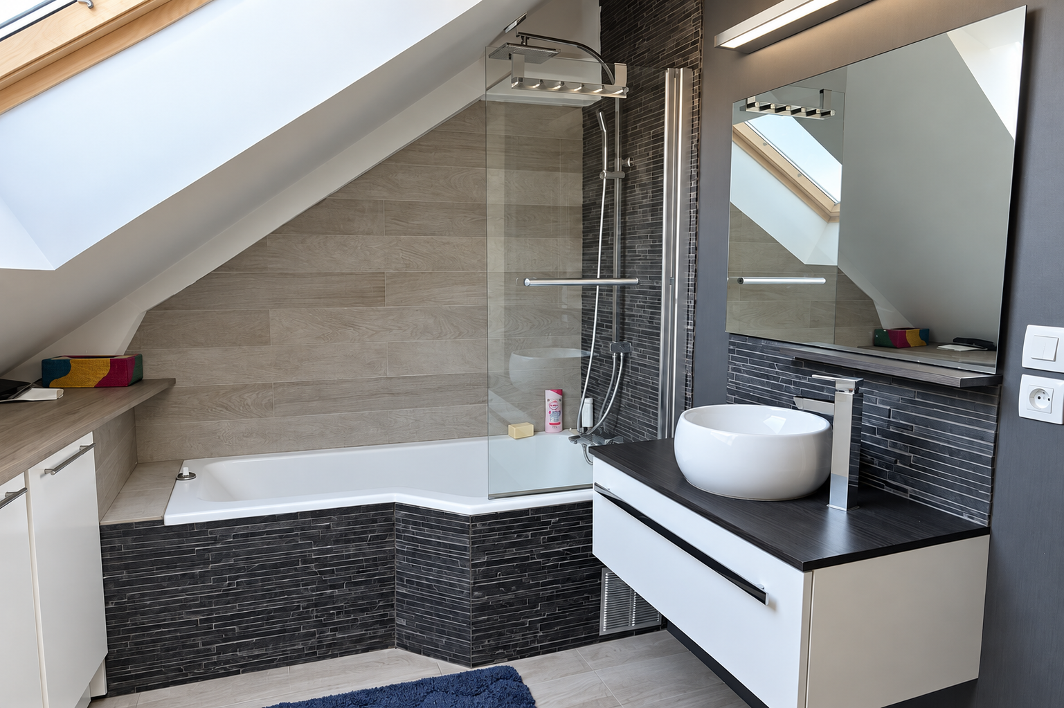 Stand by vente reo vieux lille appartement type 3 meuble Photo 6 - Le Lion Immobilier Stand by vente reo vieux lille appartement type 3 meuble Photo 6 - Le Lion Immobilier