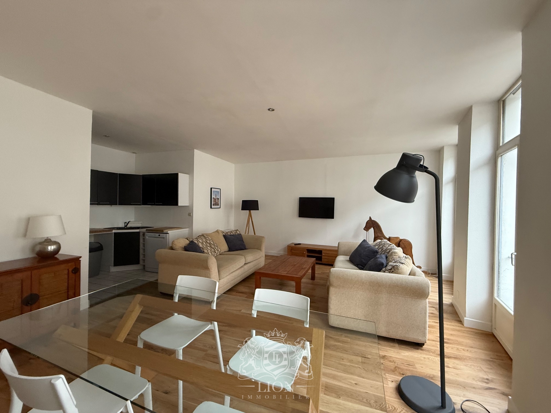 Rsz vieux lille t3 meuble de 74 m Photo 1 - Le Lion Immobilier