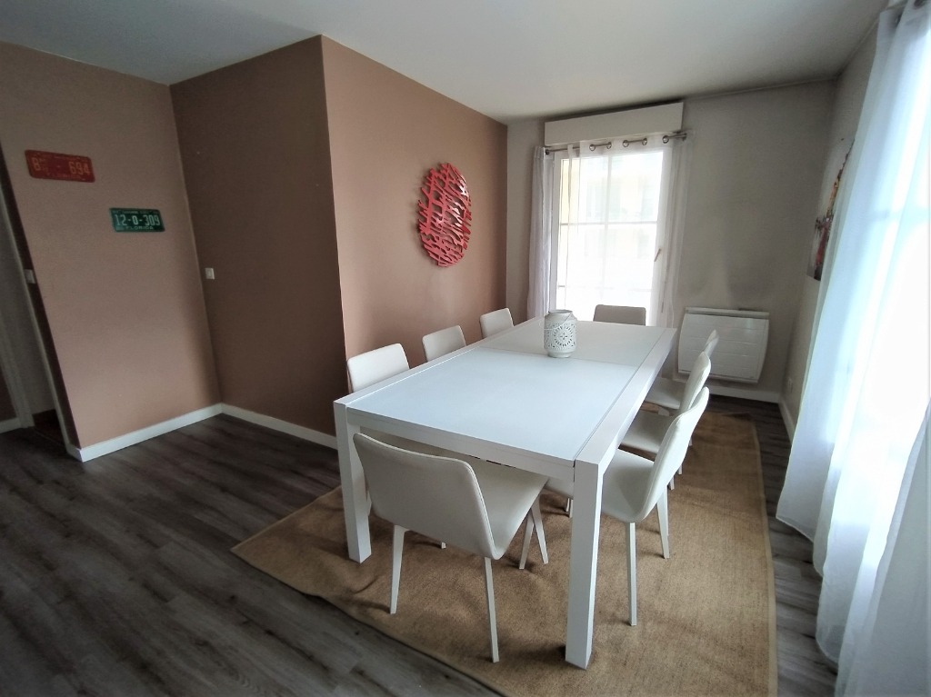 Tres bel appartement t3 meuble de 78 80m Photo 3 - Le Lion Immobilier