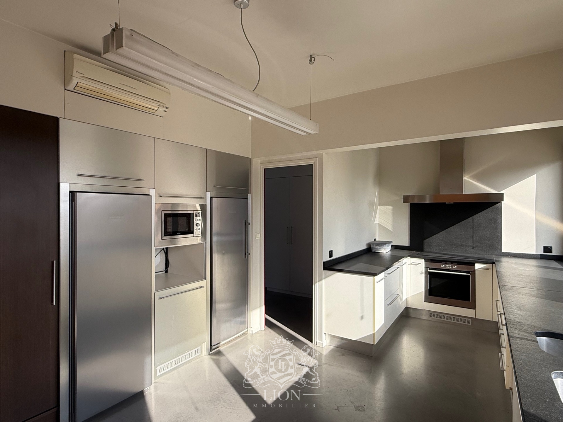 Smg vieux lille type 4 non meuble avec parking Photo 7 - Le Lion Immobilier