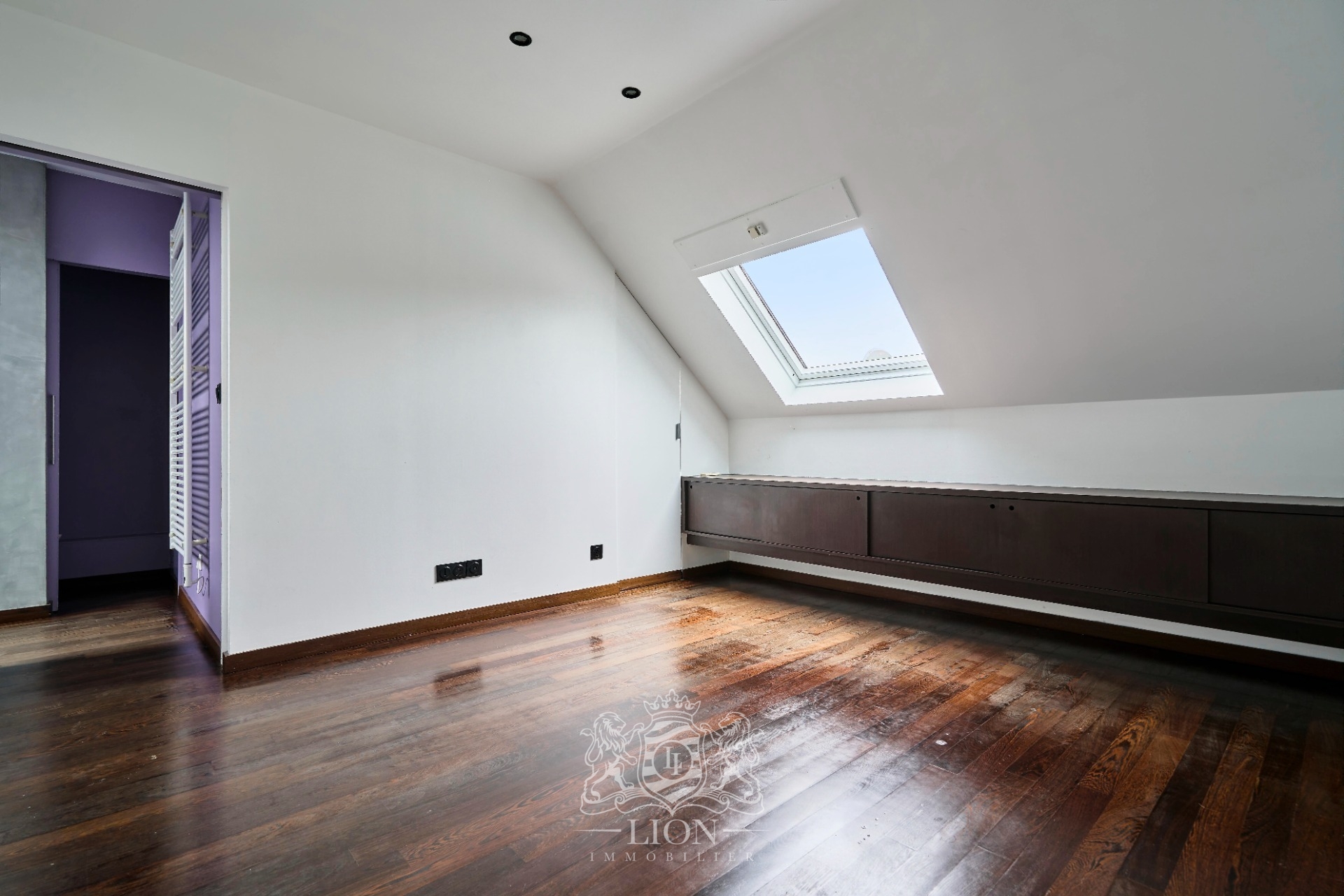 Smg vieux lille type 4 non meuble avec parking Photo 11 - Le Lion Immobilier