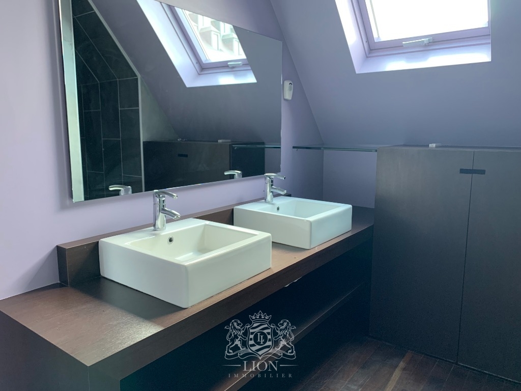 Smg vieux lille type 4 non meuble avec parking Photo 16 - Le Lion Immobilier