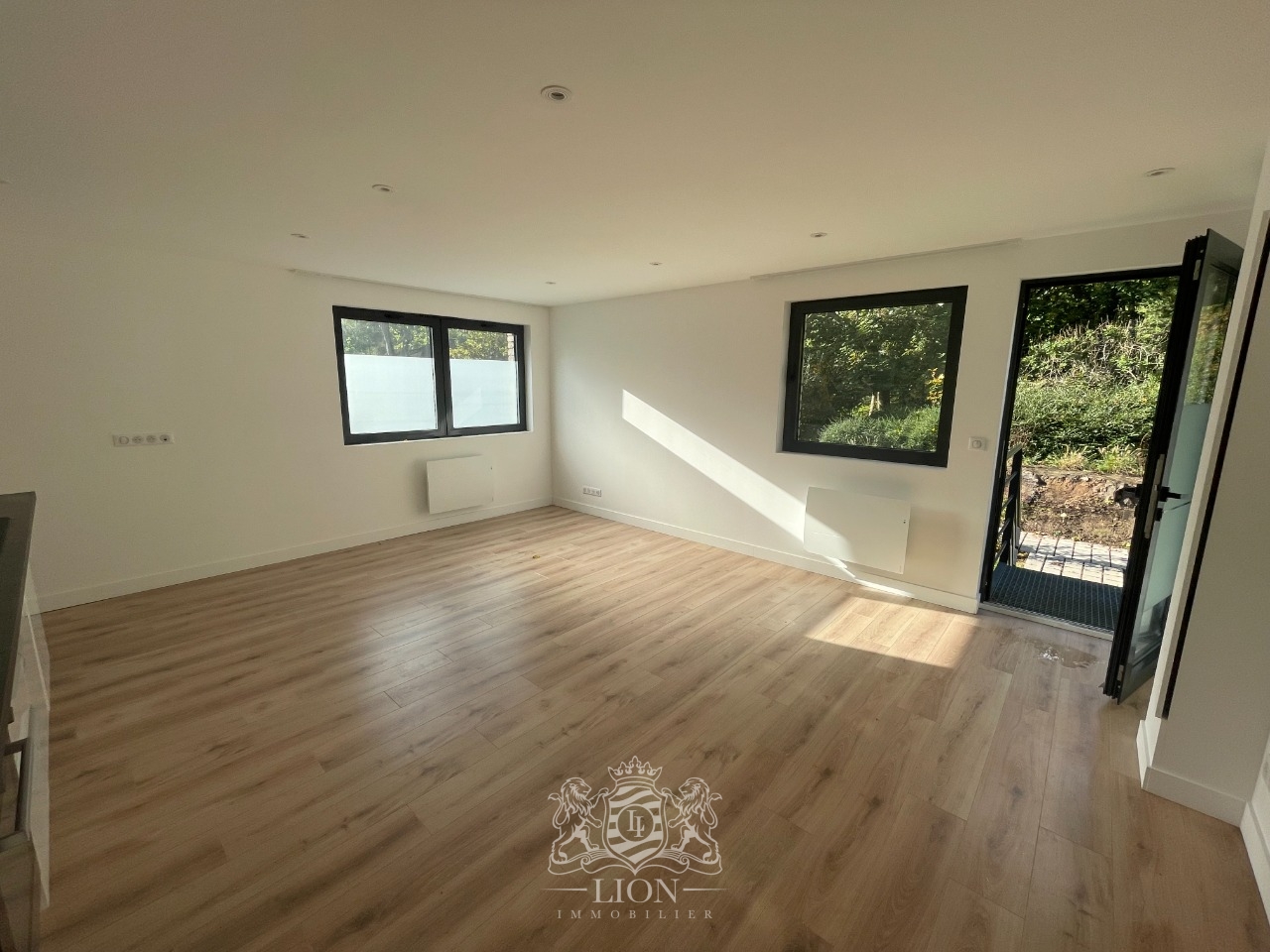 Uuc brigode t3 avec jardin et parking Photo 3 - Le Lion Immobilier Uuc brigode t3 avec jardin et parking Photo 3 - Le Lion Immobilier