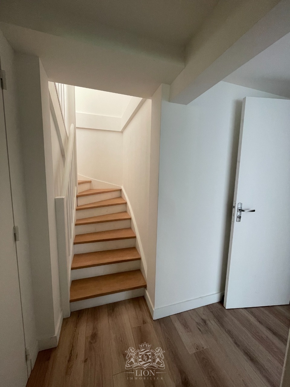 Uuc brigode t3 avec jardin et parking Photo 11 - Le Lion Immobilier Uuc brigode t3 avec jardin et parking Photo 11 - Le Lion Immobilier