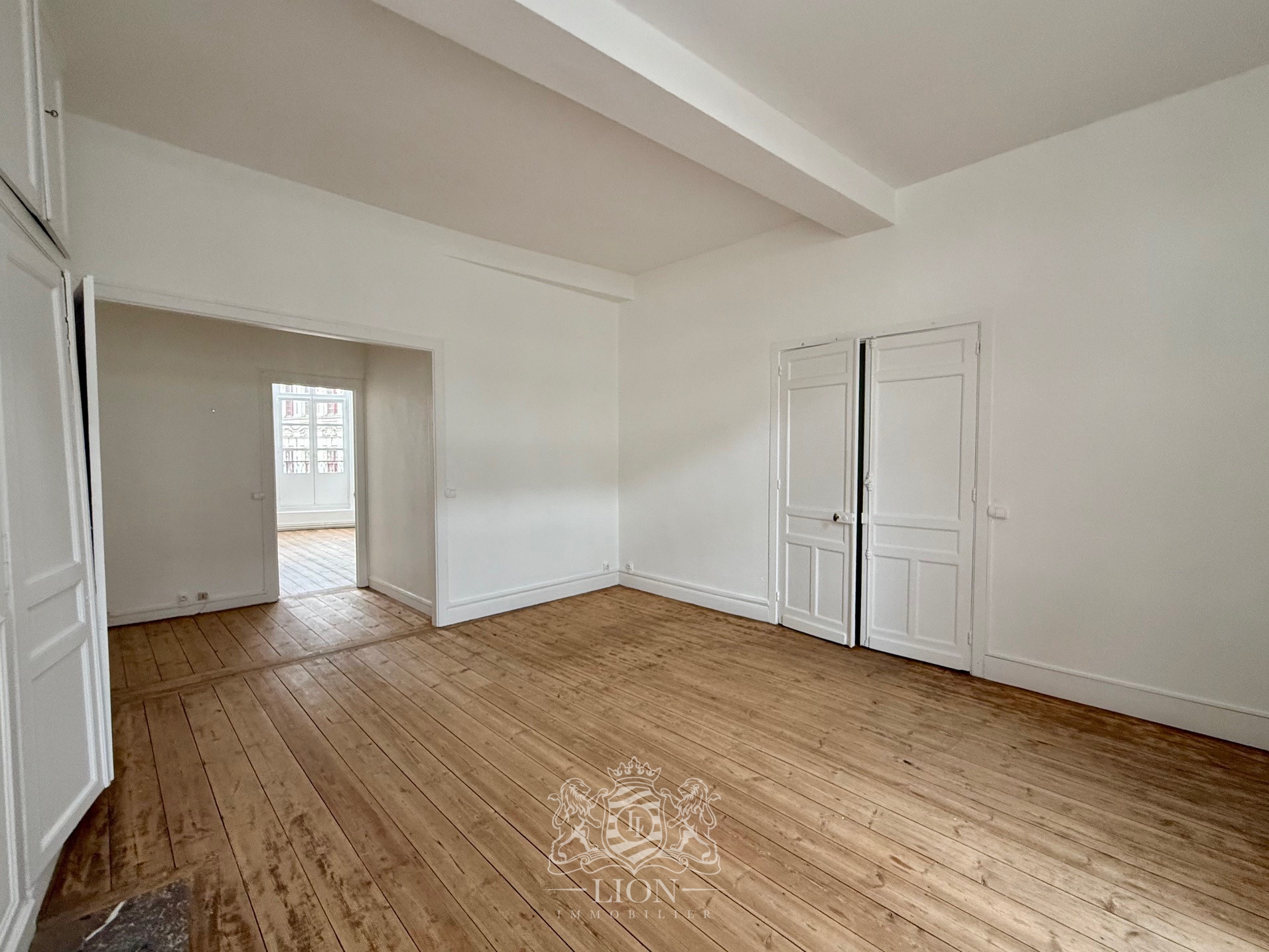 Uxr vieux lille t2 bis place du lion d or Photo 4 - Le Lion Immobilier