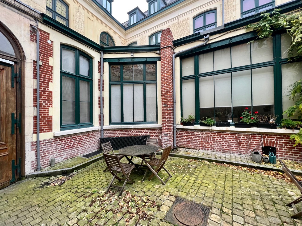 Vieux lille magnifique type 3 meuble avec parking Photo 6 - Le Lion Immobilier