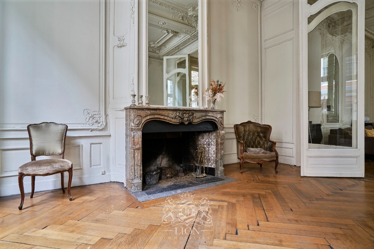 Uzy vieux lille magnifique type 3 meuble avec parking Photo 7 - Le Lion Immobilier