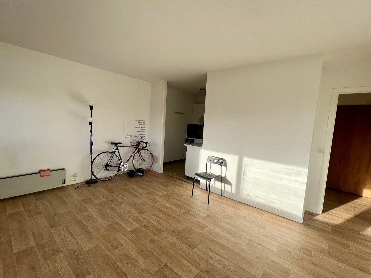 Lille centre   jb lebas studio non meuble avec parking Photo 2 - Le Lion Immobilier