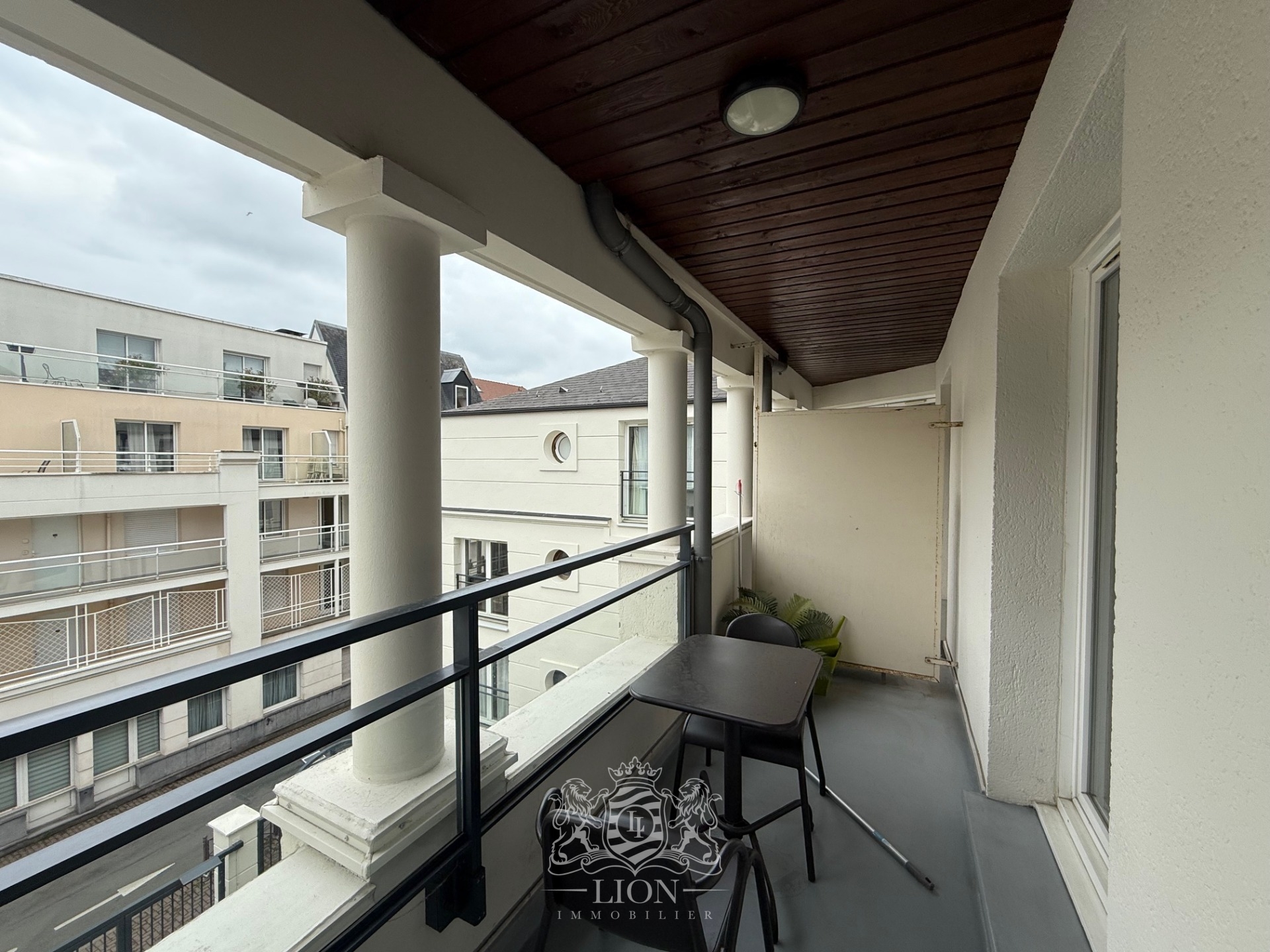 Wox lille appartement t2 vieux lille   parking Photo 10 - Le Lion Immobilier