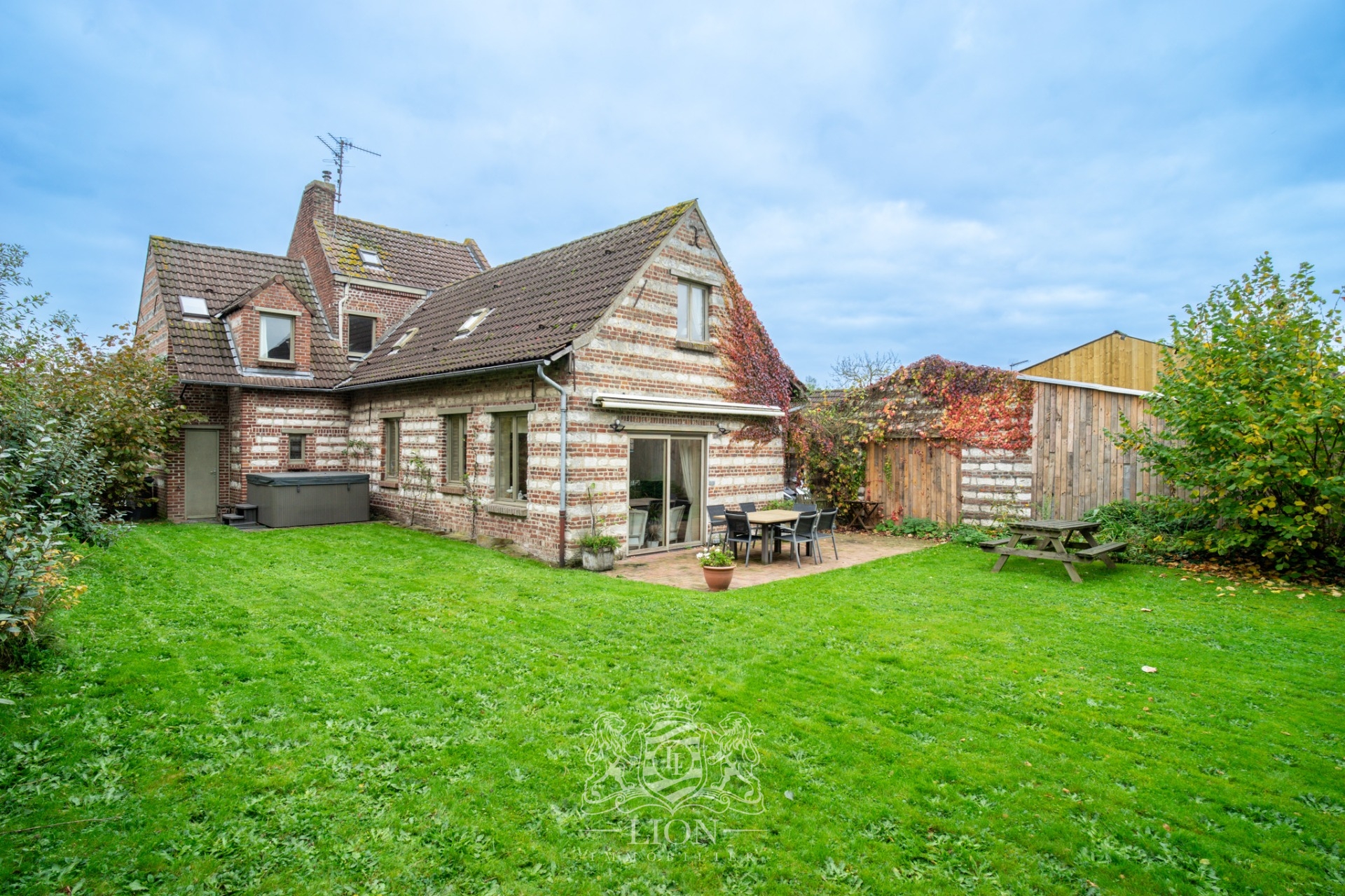 Ferme en u familiale Photo 1 - Le Lion Immobilier