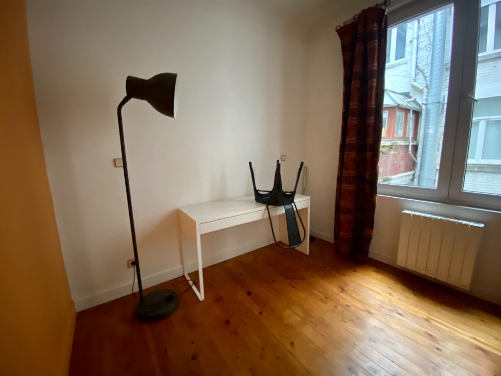 Wvr vieux lille t2 bis meuble de 5463m Photo 5 - Le Lion Immobilier
