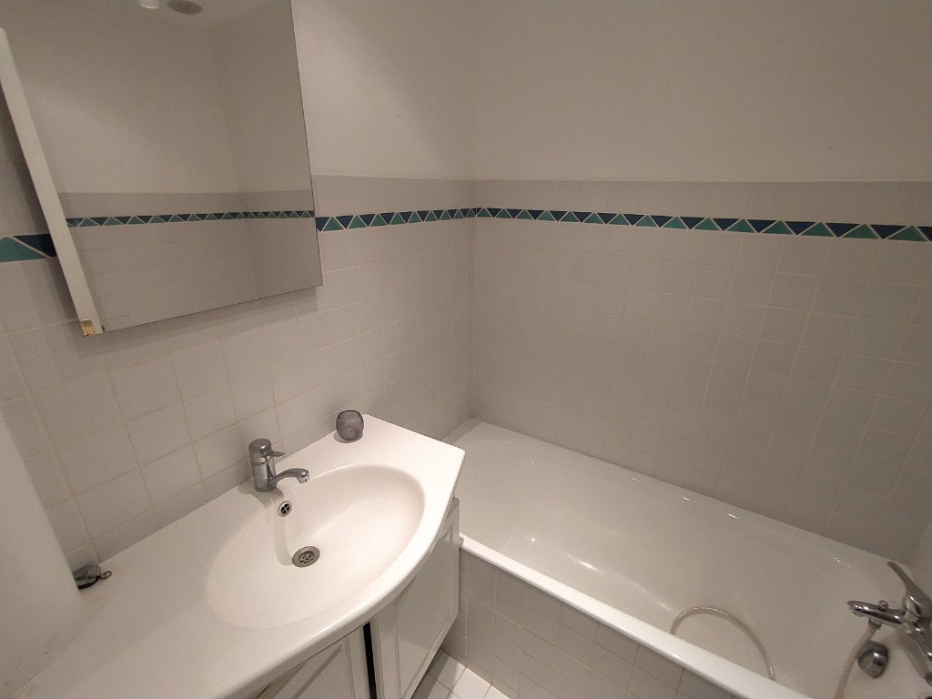 Xng vieux lille appartement t3 meuble avec parking Photo 6 - Le Lion Immobilier