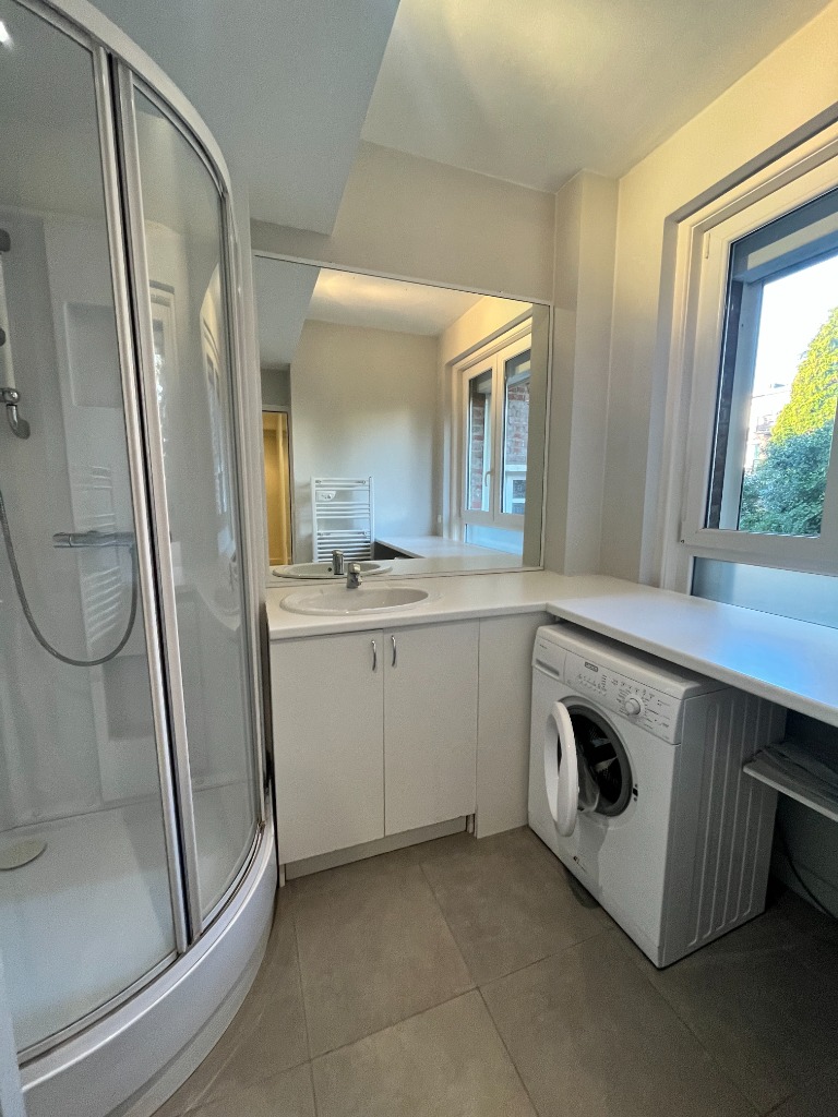 Xng vieux lille appartement t3 meuble avec parking Photo 8 - Le Lion Immobilier