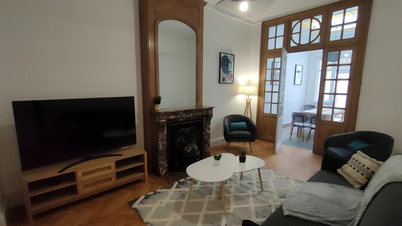Maison renovee pour colocation 9 chambres - Le Lion Immobilier
