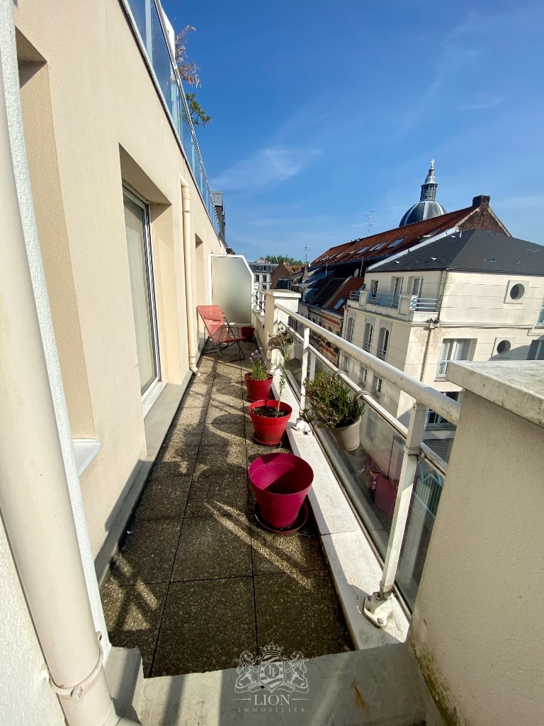 Ypw vieux lille type 4 avec terrasse et garage Photo 16 - Le Lion Immobilier