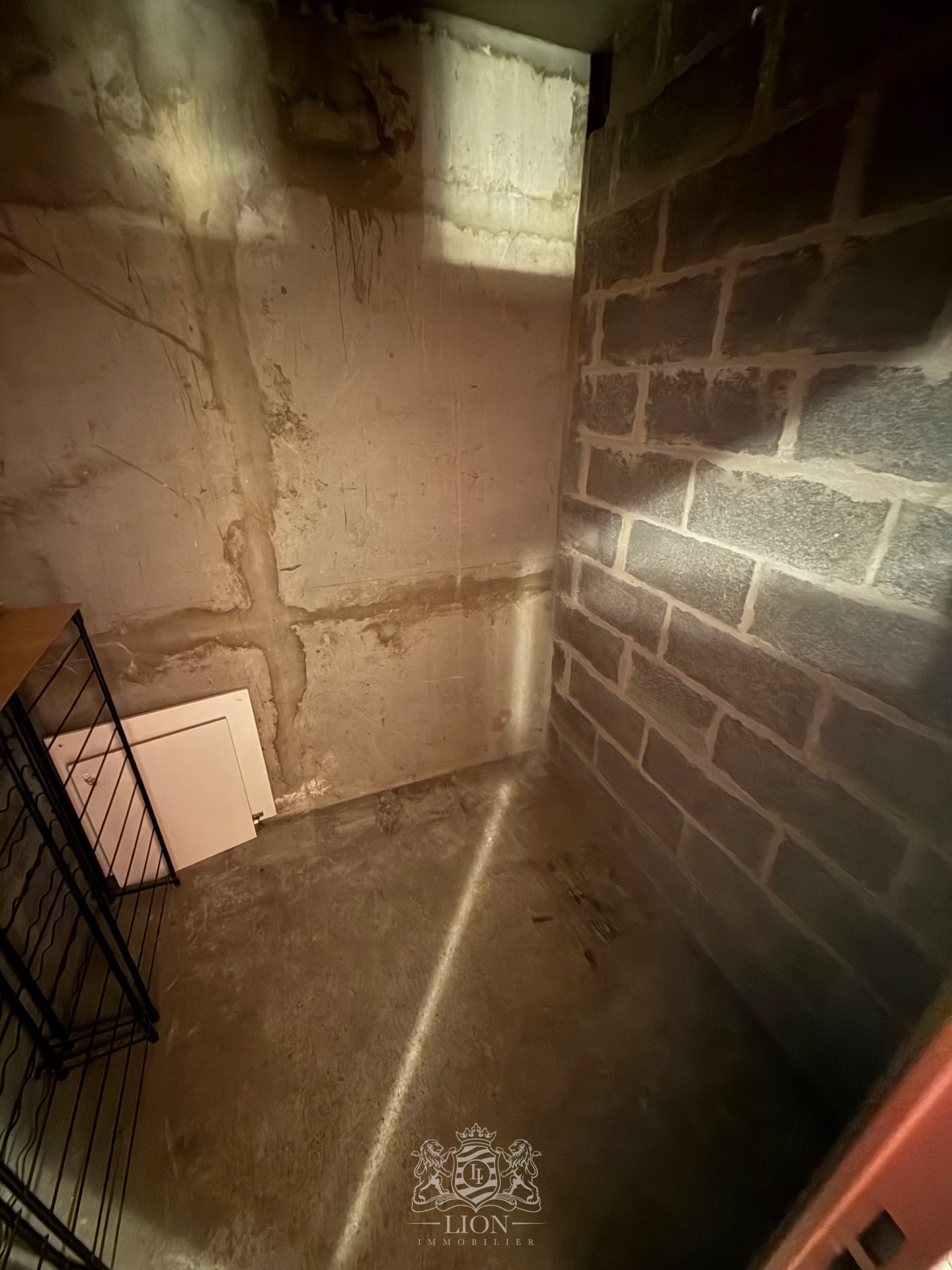Ypw vieux lille type 4 avec terrasse et garage Photo 17 - Le Lion Immobilier