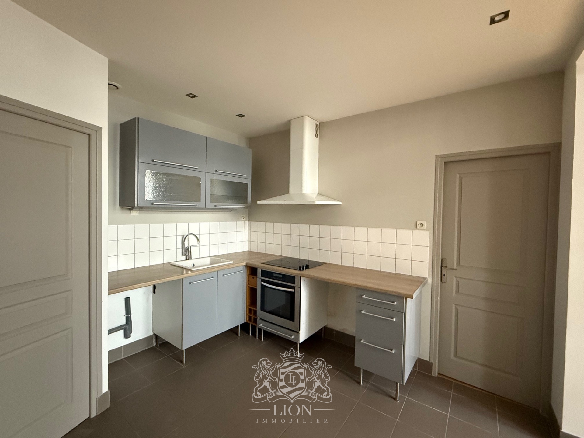 Yqo vieux lille superbe t3 avec cachet Photo 5 - Le Lion Immobilier