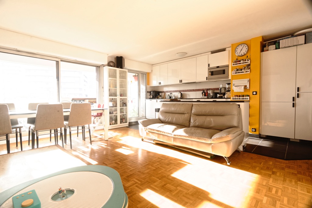 Paris 19 bassin de la villette 4 pieces terrasse Photo 1 - Le Lion Immobilier