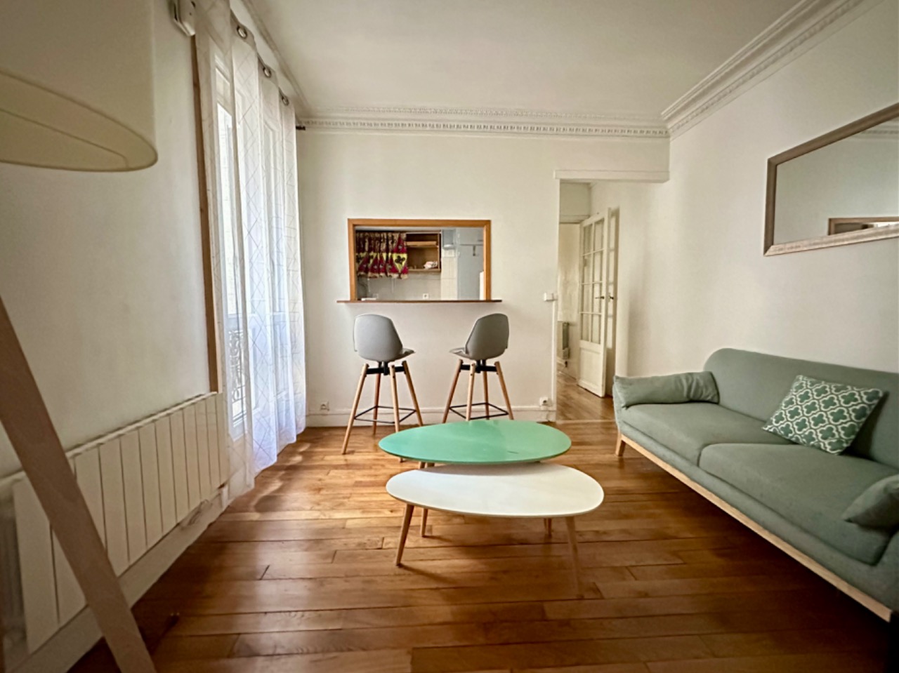 Paris 18 rue damremont 3 pieces meuble Photo 1 - Le Lion Immobilier