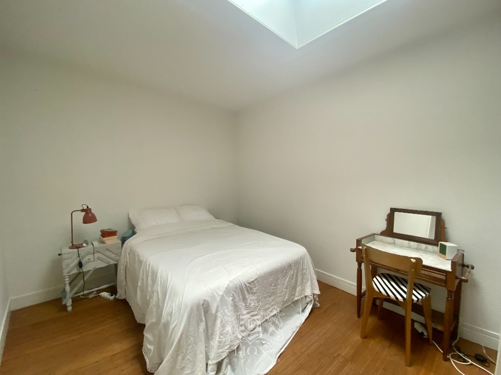 Zct lille centre t2 en duplex avec cour privative Photo 3 - Le Lion Immobilier Zct lille centre t2 en duplex avec cour privative Photo 3 - Le Lion Immobilier