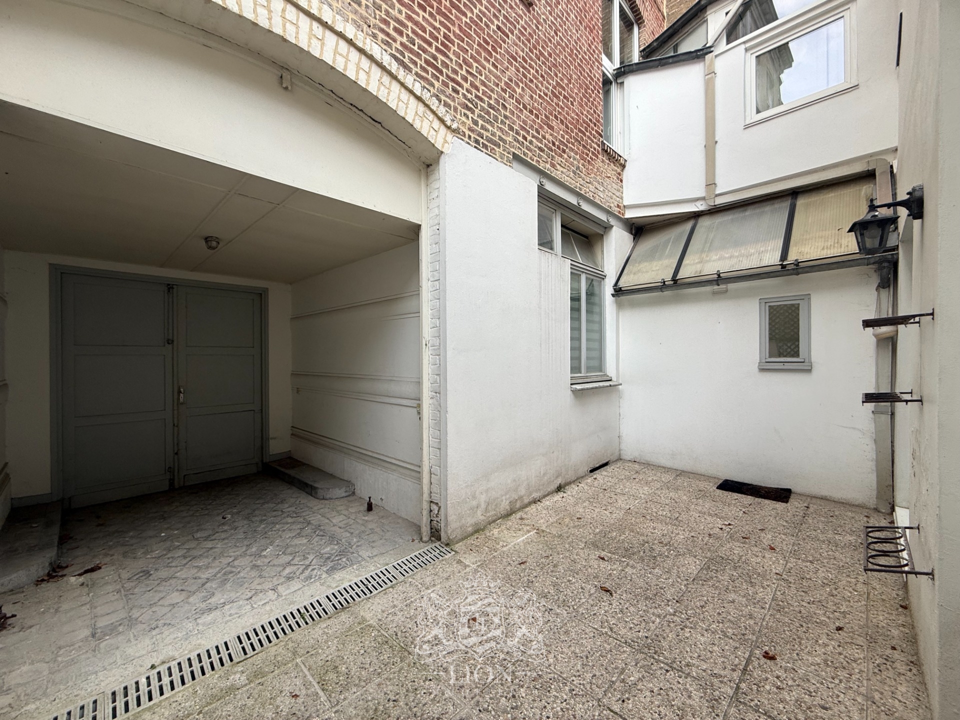 Zct lille centre t2 en duplex avec cour privative Photo 14 - Le Lion Immobilier