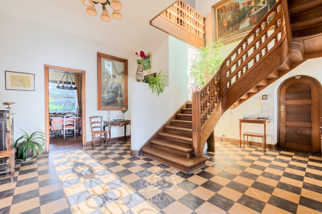 Exclusivite splendide propriete erigee sur 1770m - Le Lion Immobilier