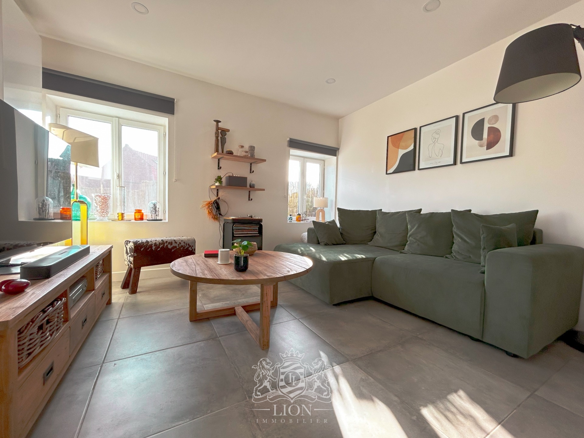 Maison individuelle lumineuse renovee 3 chambres Photo 2 - Le Lion Immobilier Maison individuelle lumineuse renovee 3 chambres Photo 2 - Le Lion Immobilier