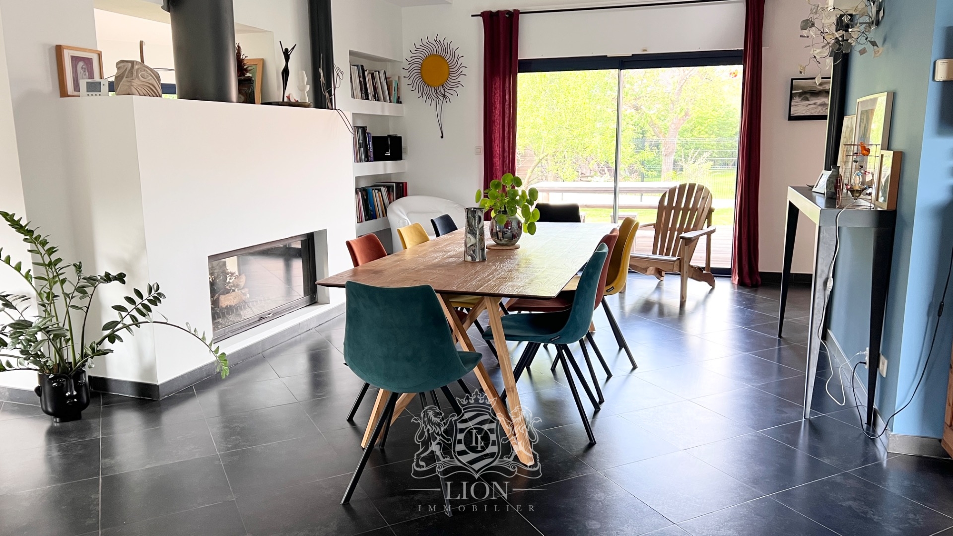 Maison individuelle semi plain pied escavee avec hangar Photo 4 - Le Lion Immobilier