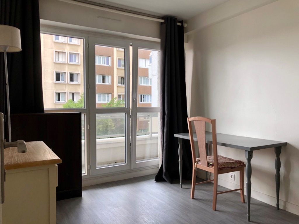 Paris 19 belleville 4 pieces avec balcon Photo 5 - Le Lion Immobilier