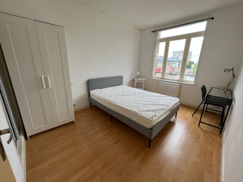 Lille appartement t3 meuble avec parking Photo 6 - Le Lion Immobilier