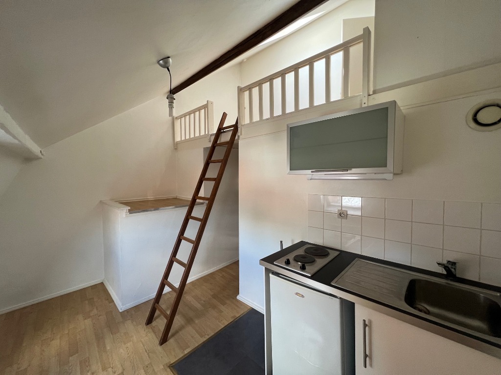 Acli vieux lille studio non meuble Photo 1 - Le Lion Immobilier