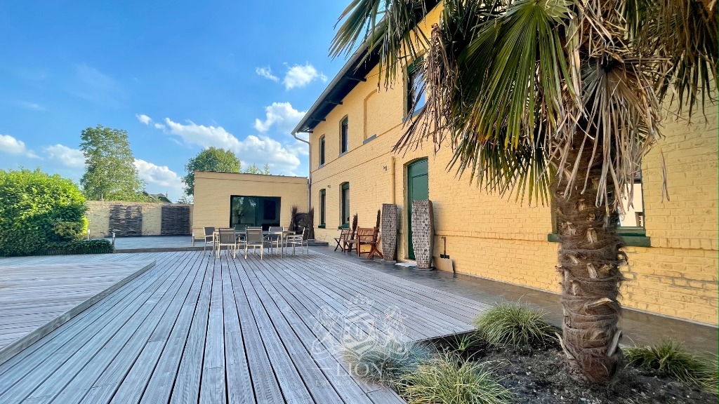 Corps de ferme de 240m2 avec piscine et jardin Photo 3 - Le Lion Immobilier Corps de ferme de 240m2 avec piscine et jardin Photo 3 - Le Lion Immobilier