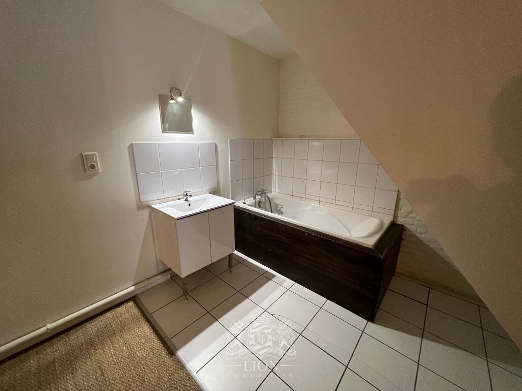 Actr vieux lille t2 non meuble Photo 6 - Le Lion Immobilier
