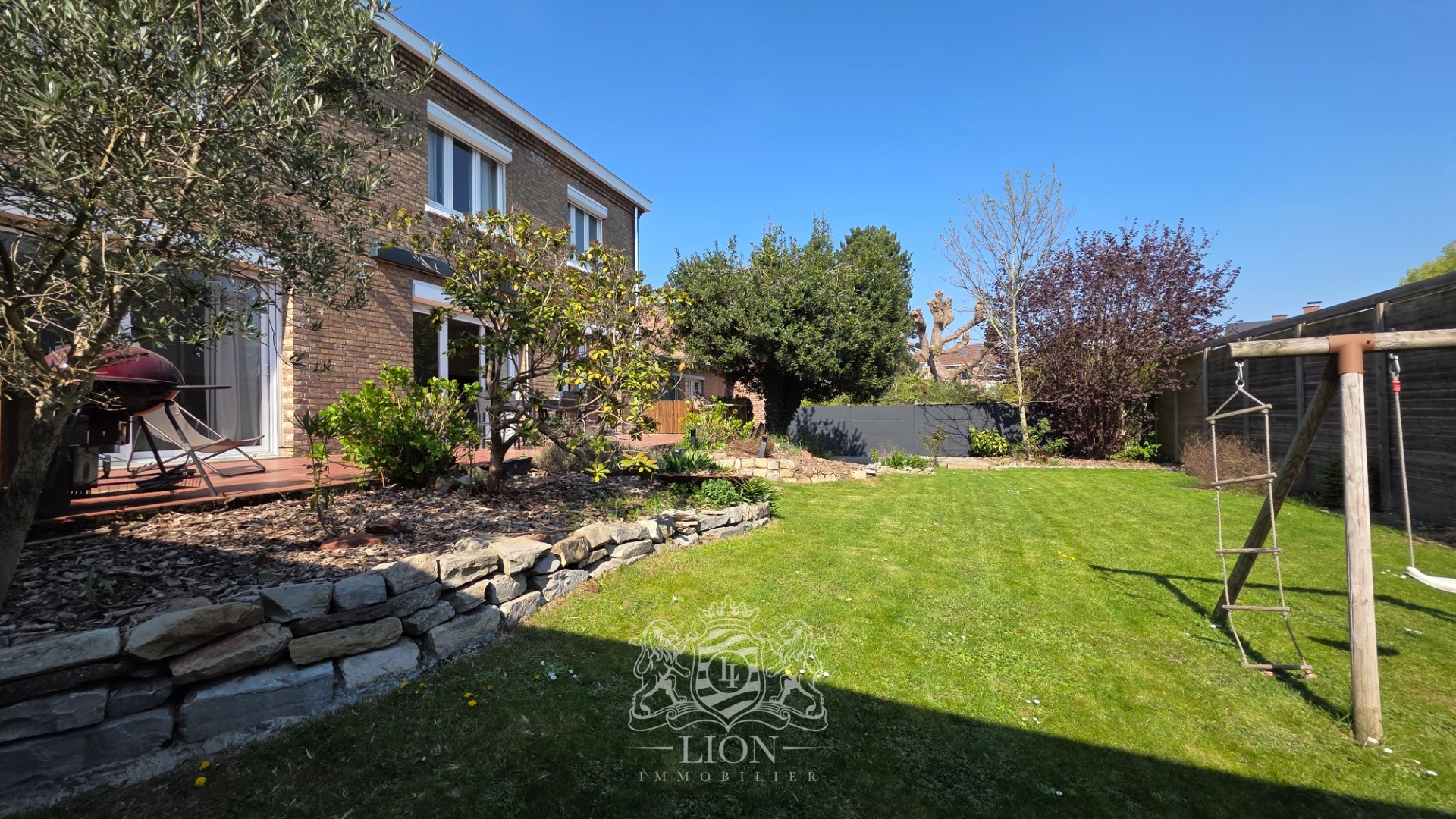 Magnifique maison individuelle et familiale grand garage Photo 15 - Le Lion Immobilier
