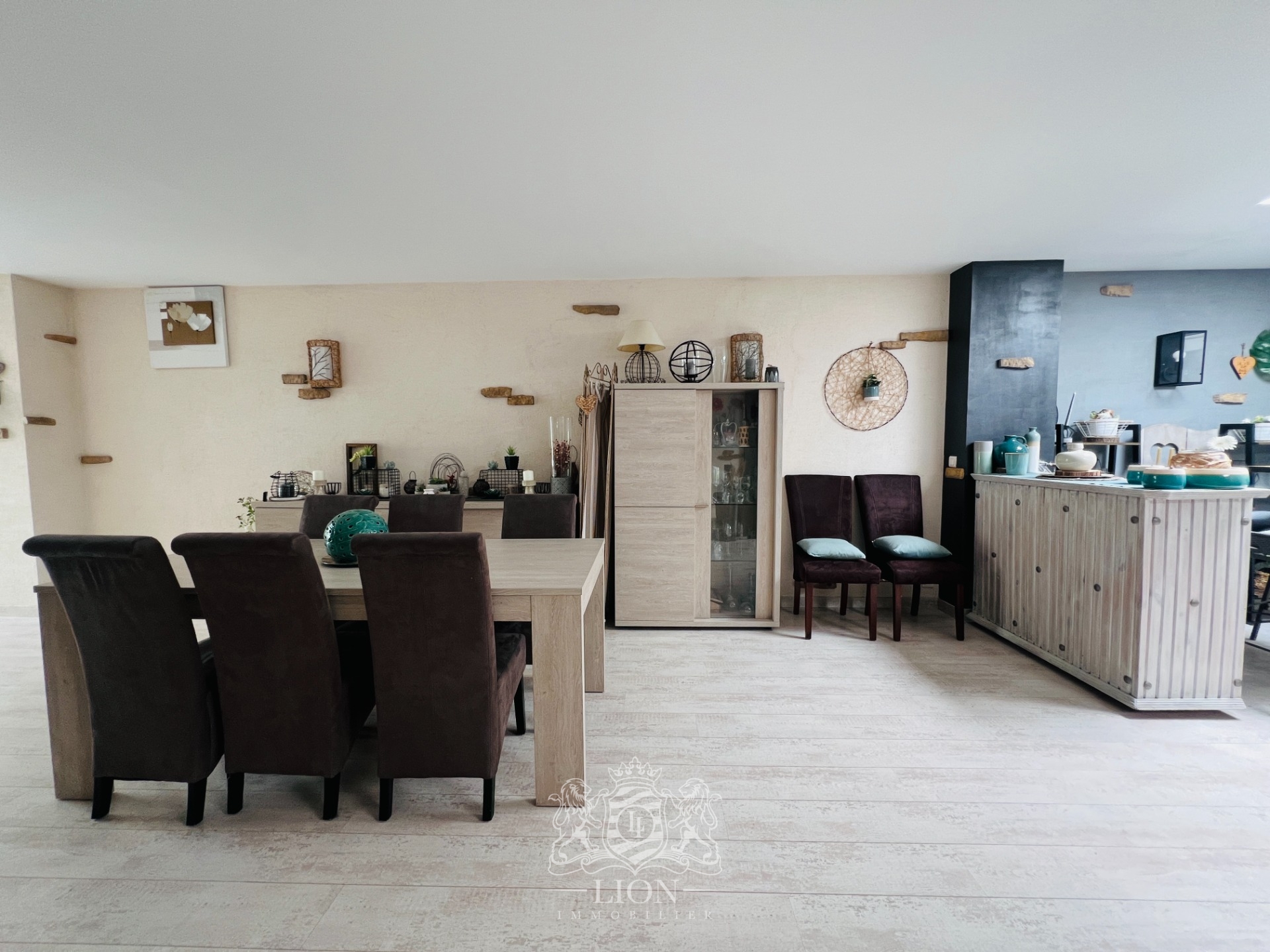 Grande maison avec garage  proximite du metro Photo 2 - Le Lion Immobilier