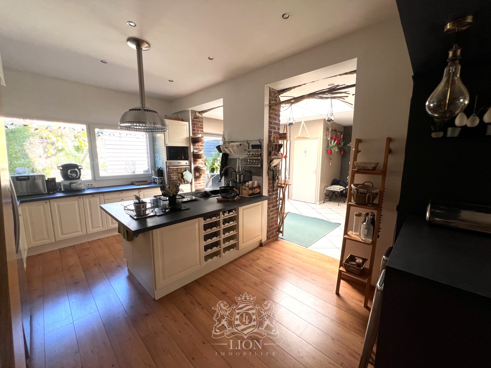 Grande maison avec garage  proximite du metro Photo 4 - Le Lion Immobilier