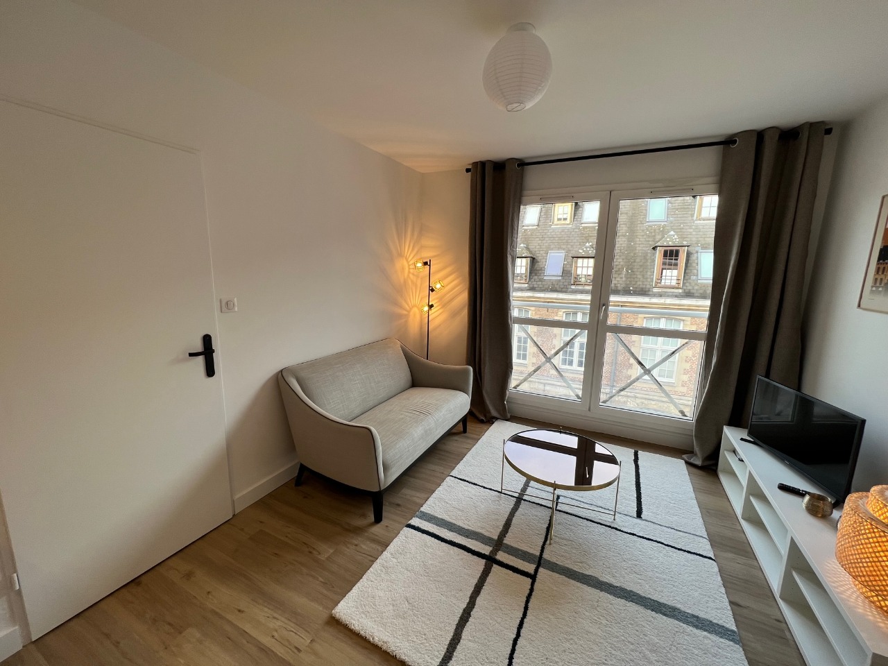 Adwn vieux lille t2 meuble Photo 2 - Le Lion Immobilier
