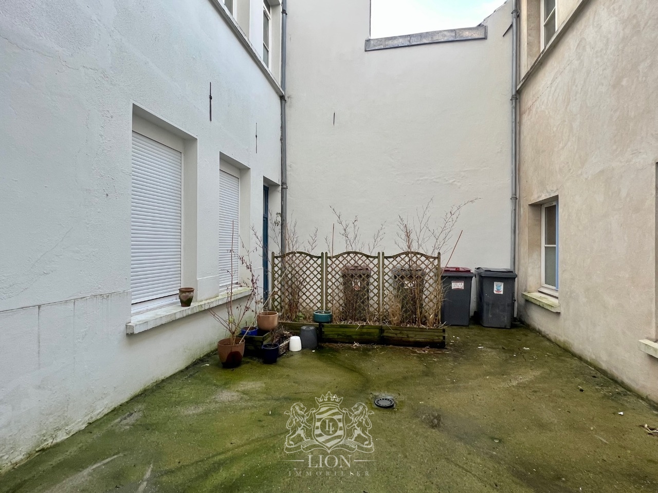 Aehc vieux lille t2 bis meuble Photo 8 - Le Lion Immobilier Aehc vieux lille t2 bis meuble Photo 8 - Le Lion Immobilier