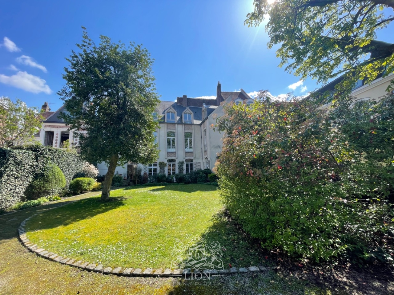 Vieux lille studio dans rue prisee Photo 3 - Le Lion Immobilier Vieux lille studio dans rue prisee Photo 3 - Le Lion Immobilier